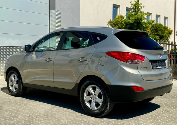 Hyundai ix35 cena 41900 przebieg: 187000, rok produkcji 2011 z Pisz małe 301